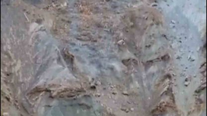 Elazığ’da heyelan anı kamerada