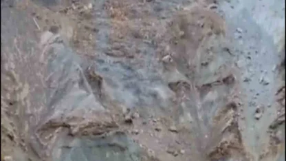 Elazığ’da heyelan anı kamerada