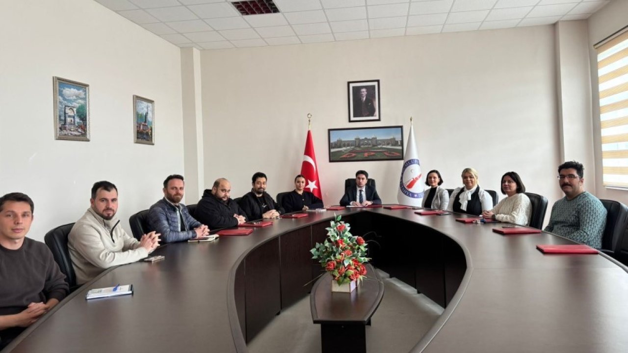 Emet MYO’da bahar dönemi akademik kurul toplantısı yapıldı