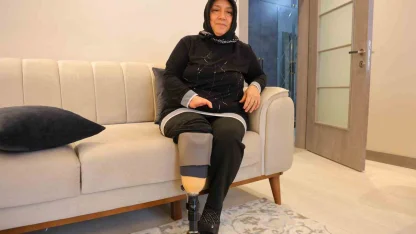 Enkazdan çocukları 9, kendi 5 gün sonra kurtulmuştu: Protezle yeni yaşam, deprem konutunda yeni bir başlangıç