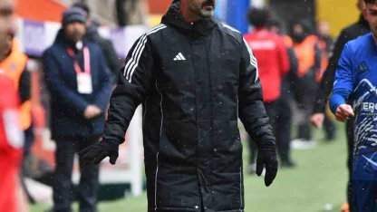 Erciyes 38 FK Teknik Direktör Adem Çak: "Seri yakaladığımız an neler yapabileceğimizi biliyoruz"