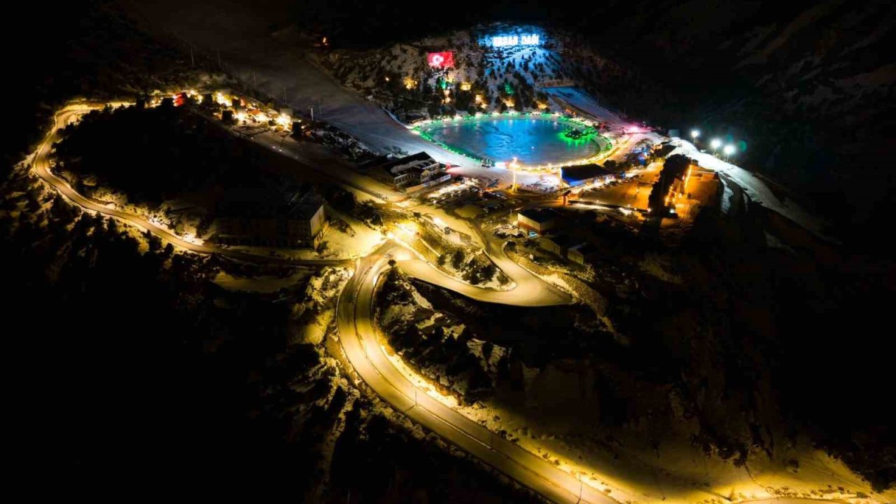 Ergan’da "Hayırlı Ramazanlar" ışıltısı