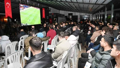 Galatasaray’ın Avrupa zaferini birlikte izlediler