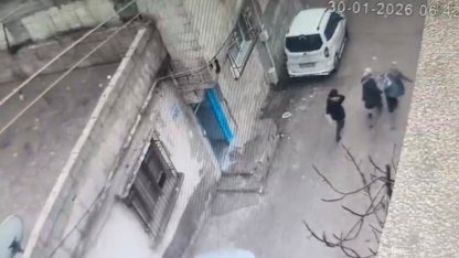 Gaziantep’te içerisinde 2,7 milyon TL bulunan kasanın çalınma anı kamerada