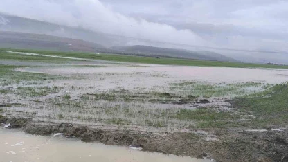 Gaziantep’te tarım arazileri su altında kaldı