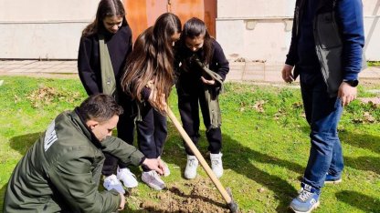 Gediz’de öğrencilerden doğaya anlamlı dokunuş