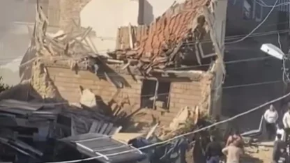 Gemlik’te metrik bina çöktü