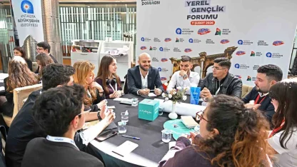 Gençler ‘Antalya Yerel Gençlik Forumu’nda buluştu