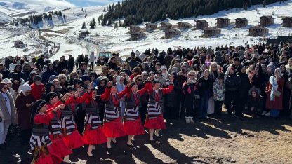 Giresun’da "Kar Festivali" renkli görüntülere sahne oldu