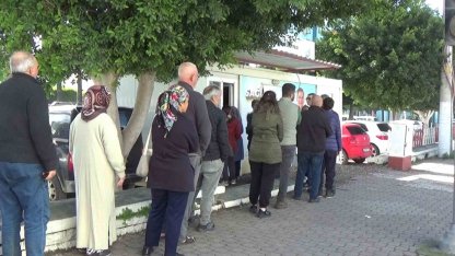 Gizemli hayırsever, Ramazan ayı boyunca günlük 6 bin ekmeği depremzede vatandaşlara ücretsiz dağıtacak