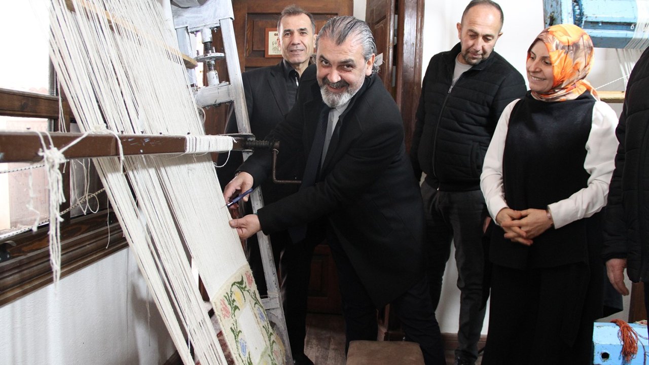 Halk eğitim kursunda gelenek yeniden canlandı