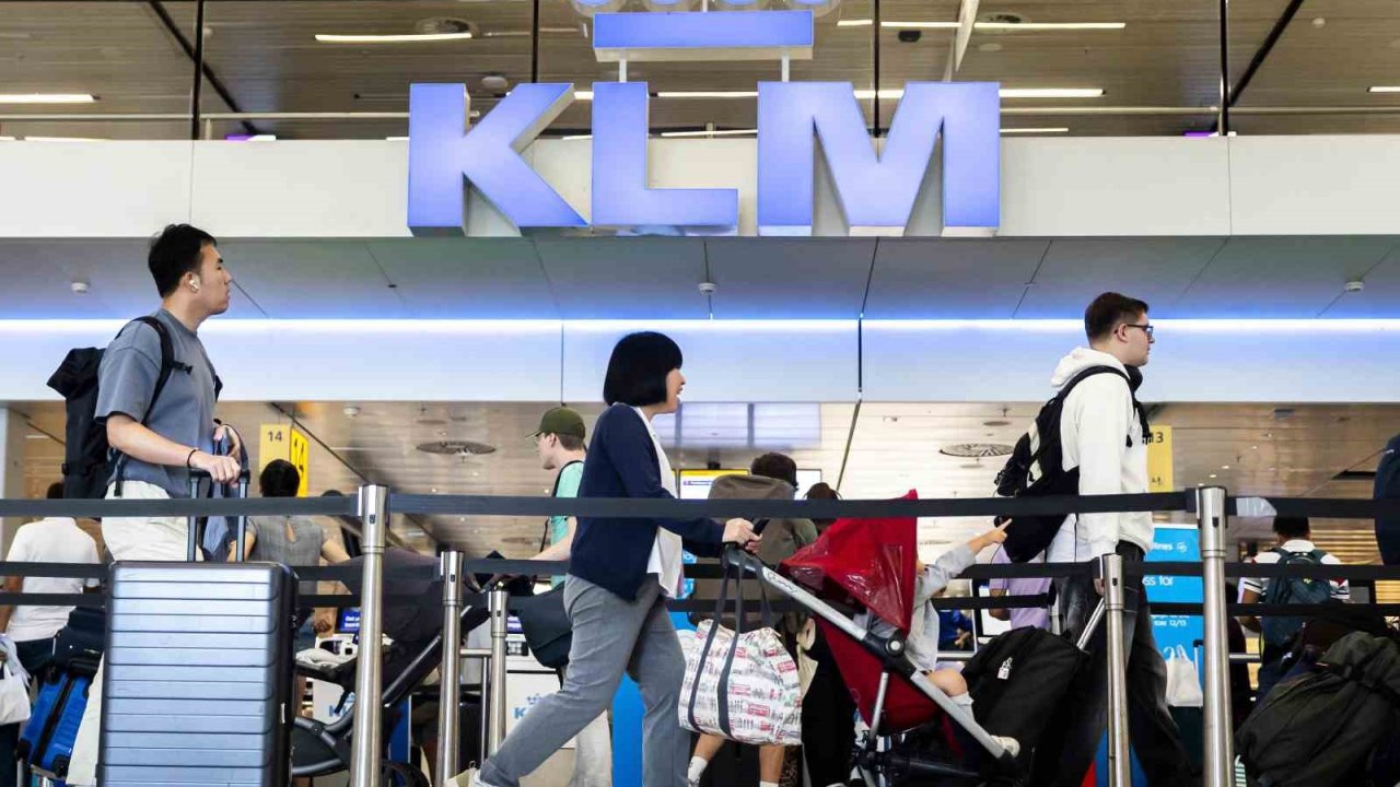 Hollanda Kraliyet Havayolları Amsterdam-Tel Aviv uçuşlarını geçici olarak askıya aldı