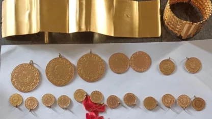 İkametten 1 milyon 700 bin TL’lik ziynet eşyası çaldılar: 2 kişi tutuklandı