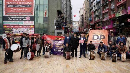 İstanbul’daki davulcular Şirinevler Meydanı’nda sessiz eylem yaptı