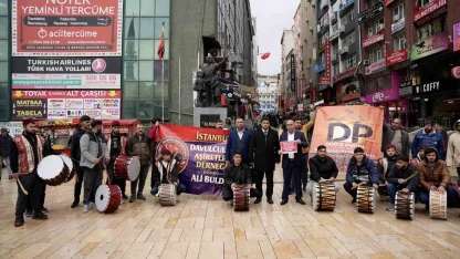 İstanbul’daki davulcular Şirinevler Meydanı’nda sessiz eylem yaptı