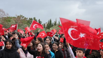 İzmir’de eğitimde ikinci dönem ’kırmızı-beyaz’ başladı