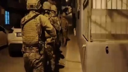 İzmir’de suç örgütü operasyonu: 1 milyar TL para hareketi tespit edildi