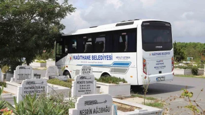 Kağıthane Belediyesinden mezarlık ziyaretlerine düzenli servis