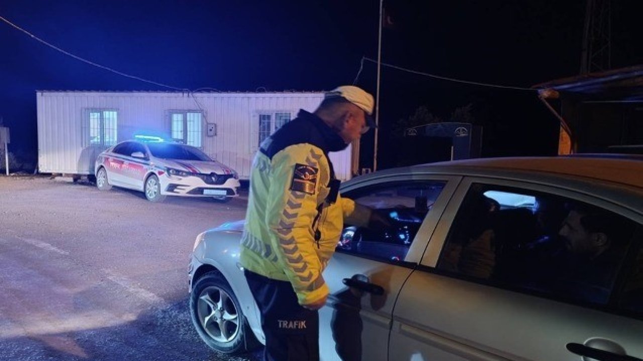 Kahramanmaraş’ta jandarmadan trafik denetimi: 23 bin araç kontrol edildi