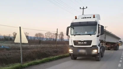 Kantardan kaçan tırlara 169 bin liralık ceza