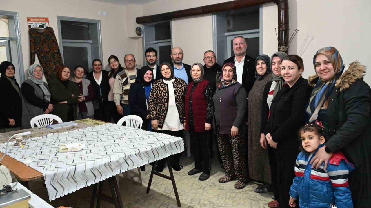 Karacabey Belediyesi’nden kadınlara eğitim ve üretim desteği