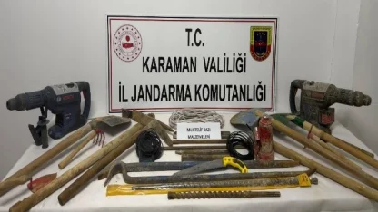 Karaman’da jandarma uyuşturucu ve kazı malzemeleri ele geçirdi