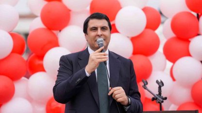 Karşıyaka Gençlik Kütüphanesi’nin temeli atıldı