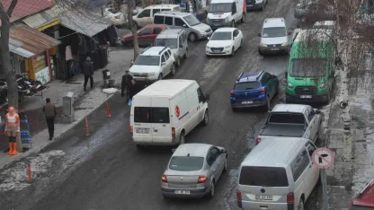 Kars’ta araç sayısı 54 bin 967’ye ulaştı, trafikte yoğunluk arttı