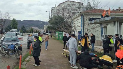 Kastamonu’da motosiklet ile otomobil çarpıştı: 2 yaralı