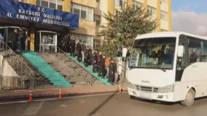 Kayseri’deki FETÖ operasyonunda 54 kişi tutuklandı