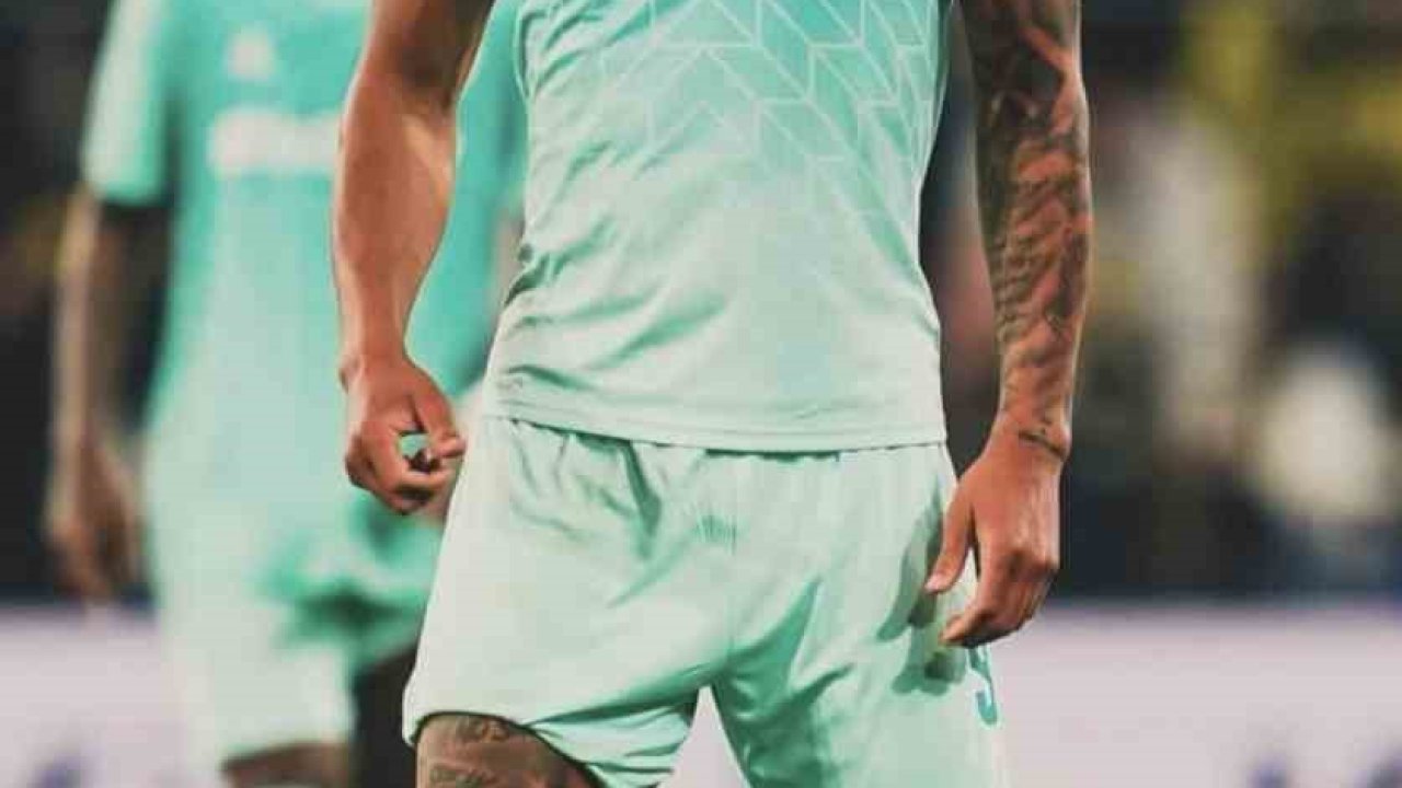 Kayserispor’da Rus golcü Onugkha kadro dışı kaldı