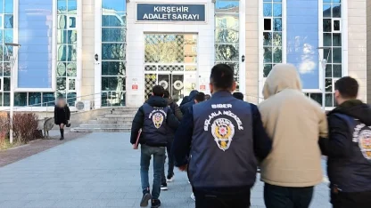 Kırşehir merkezli dolandırıcılık operasyonu: 16 tutuklama