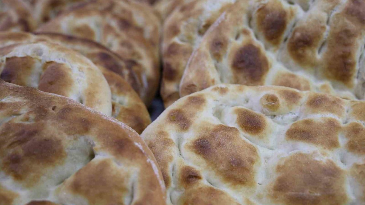 Kırşehir’de Ramazan pidesi fiyat tarifesi açıklandı