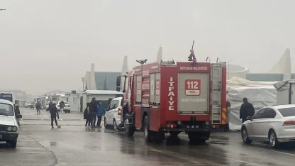 Konteyner kentte çıkan yangın korkuttu