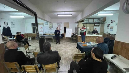 Köyceğiz’de "çiftçi tarla okulu" eğitimi gerçekleştirildi