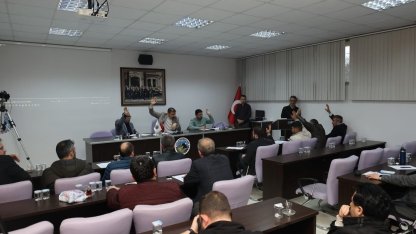 Kula Belediye Meclisi’nde arsa satışı ve teminat talebine ret