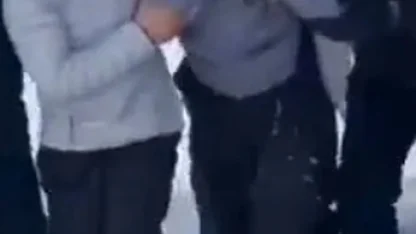 Leoparla selfie çekmek istedi, ölümden son anda kurtuldu