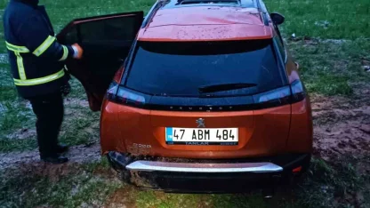 Mardin’de 3 aracın karıştığı zincirleme kazada 9 kişi yaralandı