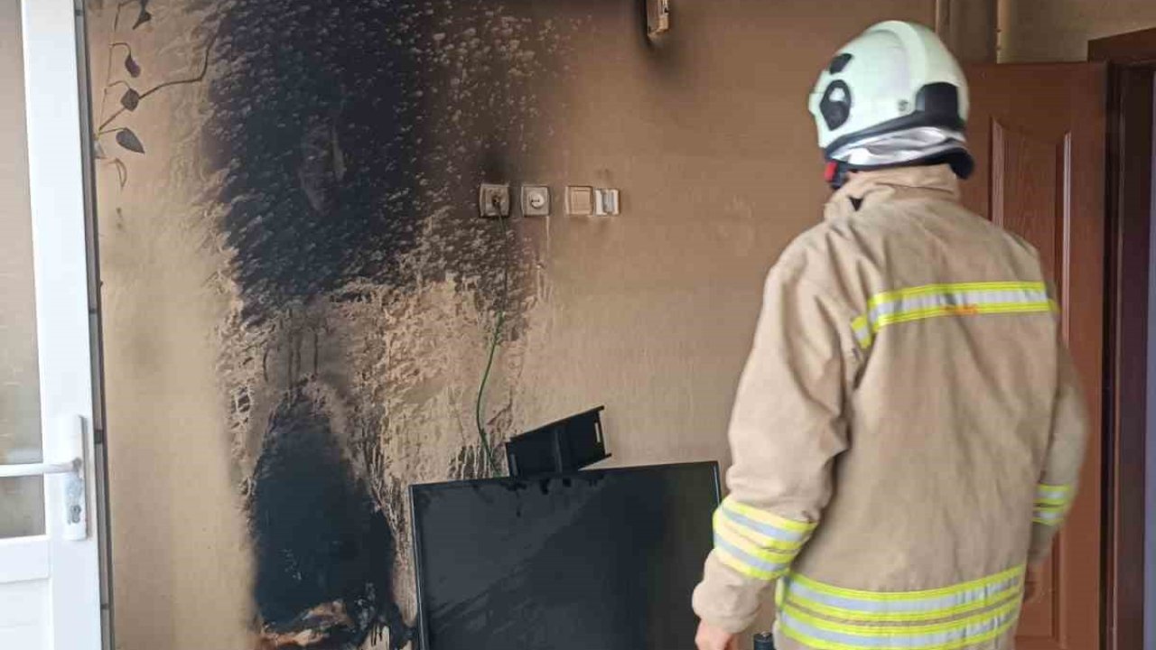 Mardin’de ev yangını