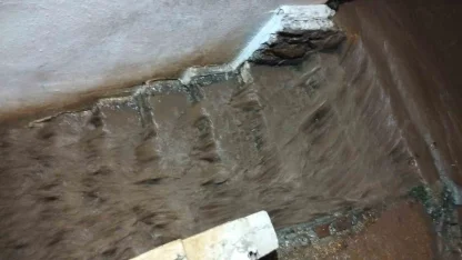 Marmaris’te sağanak etkili oldu, su baskınları oluştu