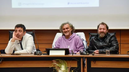 Meçhul Paşa oyuncuları OMÜ’de öğrencilerle buluştu