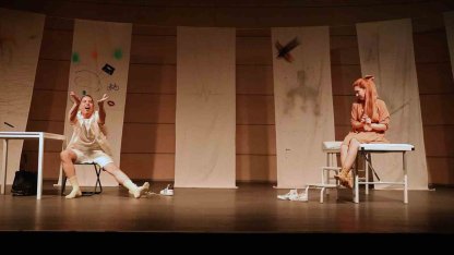 Menteşe Belediye Tiyatrosu Acıpayam’da sahne aldı