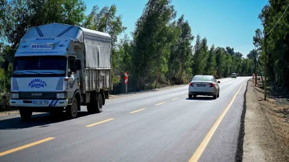 Mersin’de üreticilerin kullandığı yol yenilendi