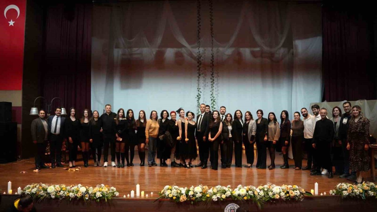 MTK Koleji’nden sanat dolu bir gece: Şiirle müziğin dansı