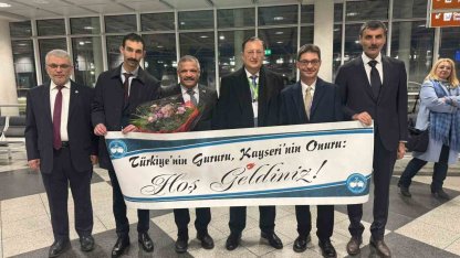 Münih’te Türk heyetine AKİB’ten coşkulu karşılama: Hulusi Akar’a büyük ilgi