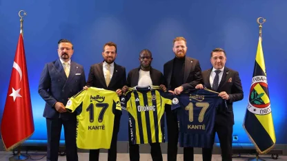 N’Golo Kante, resmen Fenerbahçe’de