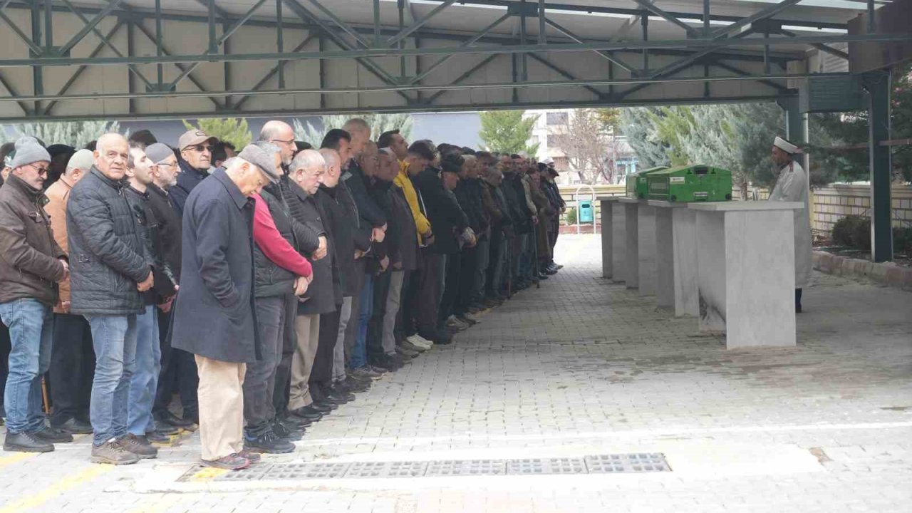 Niğde’deki silahlı saldırıda hayatını kaybedenler son yolculuklarına uğurlandı
