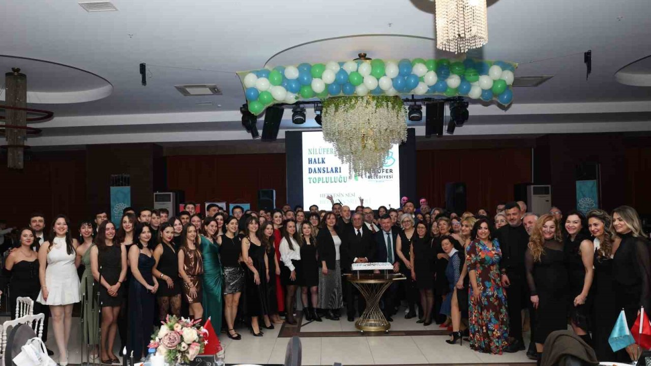 Nilüfer Halk Dansları Topluluğu’ndan 25’inci yıla özel kutlama