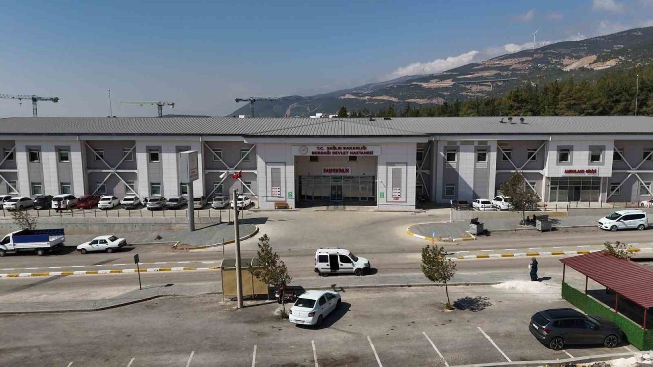 Nurdağı’nda çelik konstrüksiyonlu hastane 9 ayda tamamlandı, deprem bölgesine nefes oldu