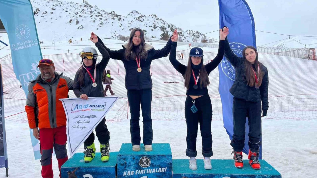 Okul sporlarından Erciyes’e dev çıkarma